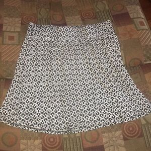 Lane Bryant Skirt - Geometrical Design